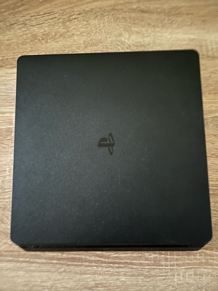 Playstation 4, Perfekt