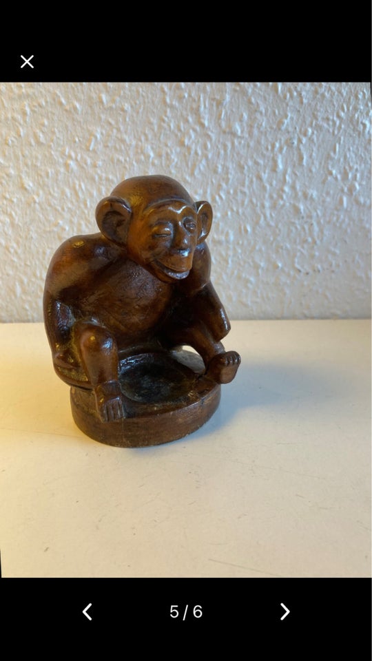 Kunst træskulptur abe chimpanse