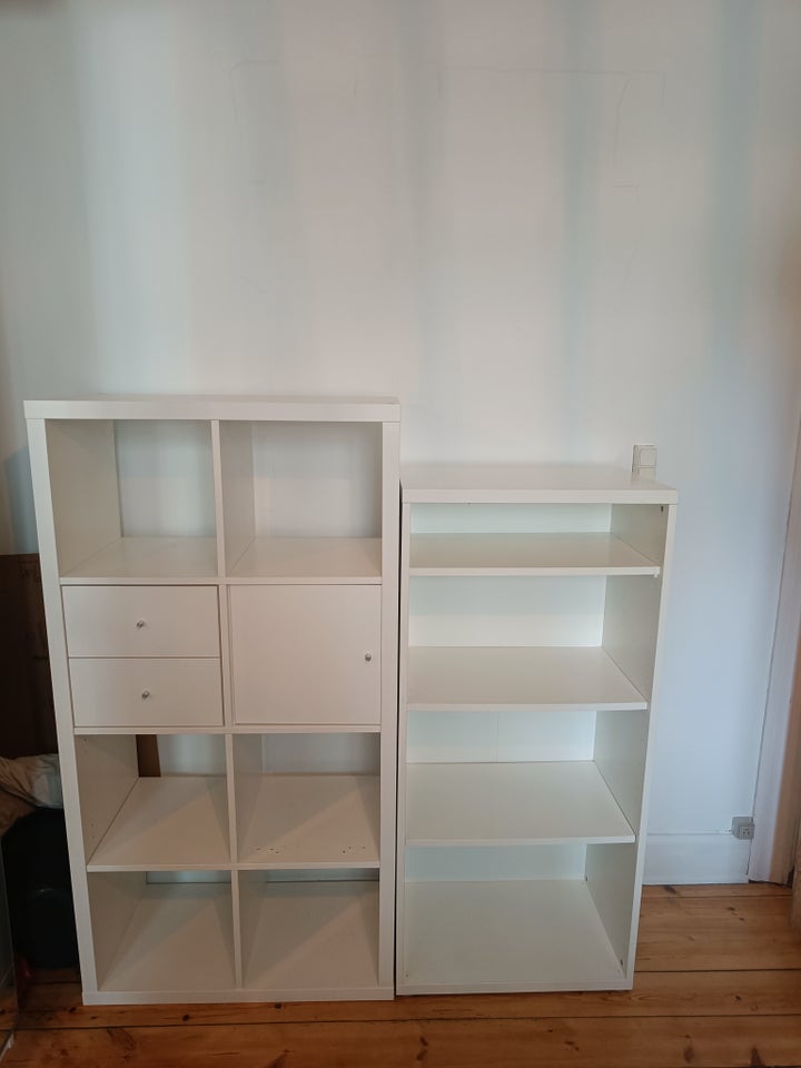 Reol, Ikea, b: 77 d: 40 h: 177