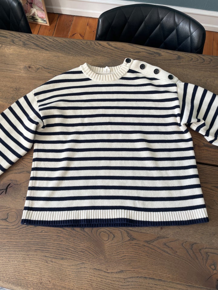 Sweater, ARKET, str. 36