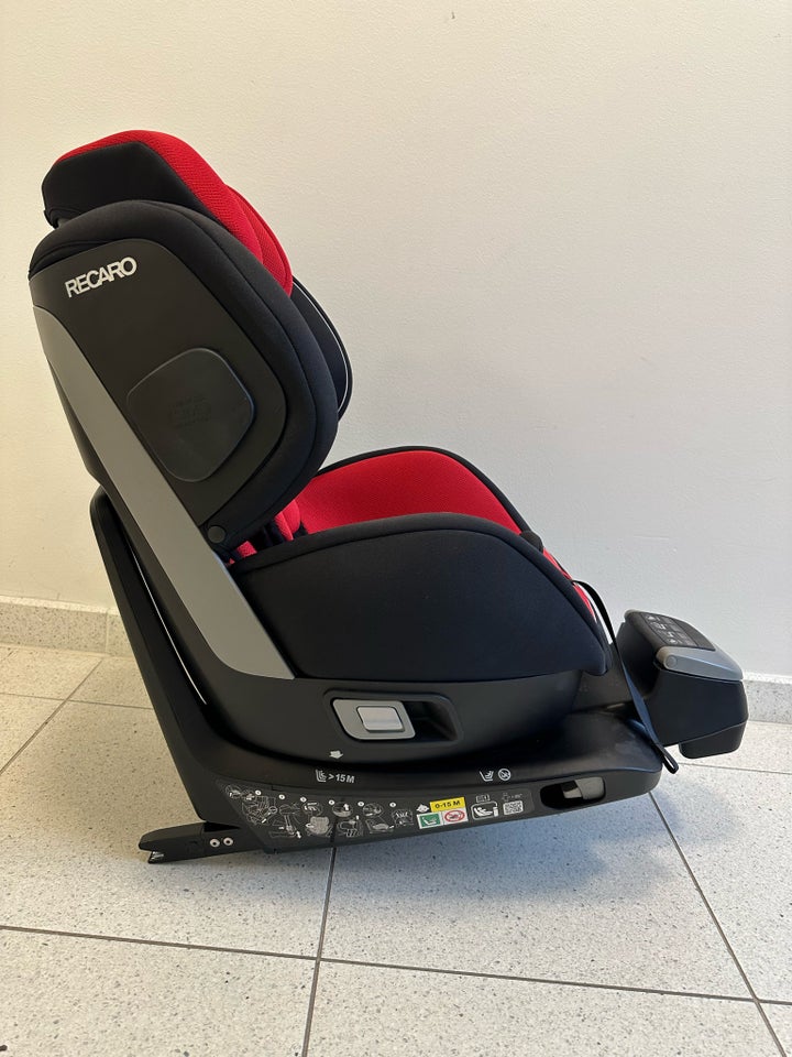 Autostol op til 18 kg  Recaro