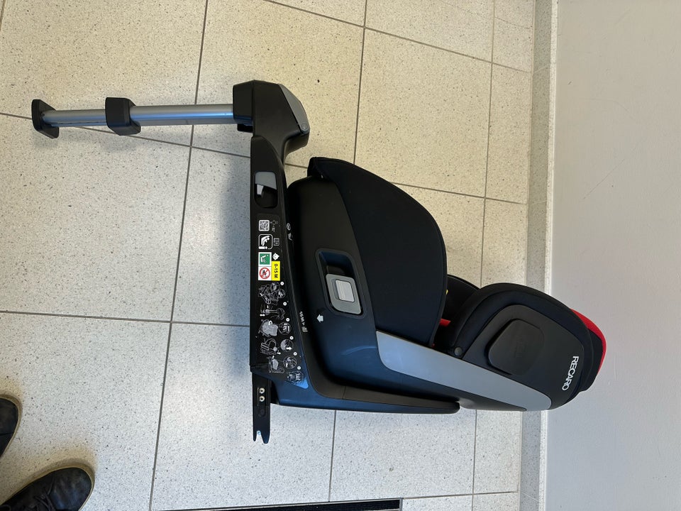 Autostol op til 18 kg  Recaro