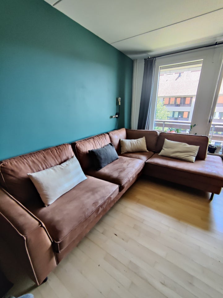 Møbler sofa bord