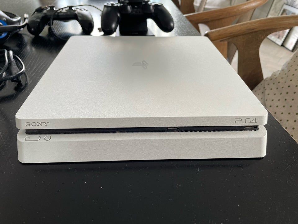 Playstation 4 Slim 500gb Perfekt