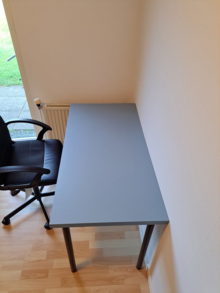 Skrive-/computerbord Ikea b: 60