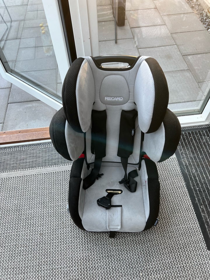 Autostol, op til 36 kg , Recaro Young