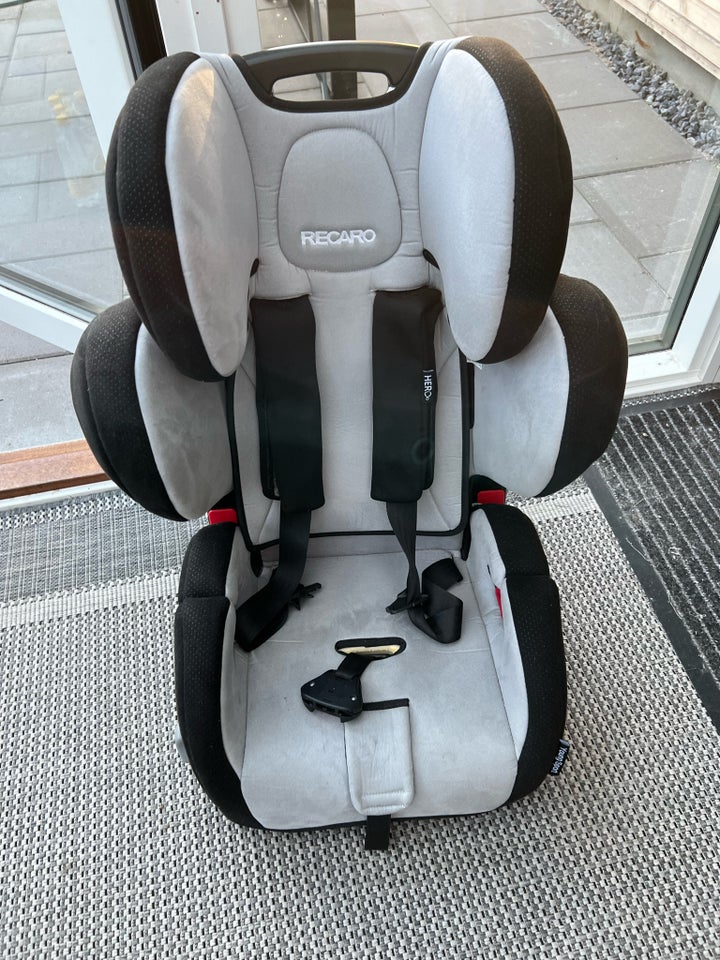 Autostol, op til 36 kg , Recaro Young