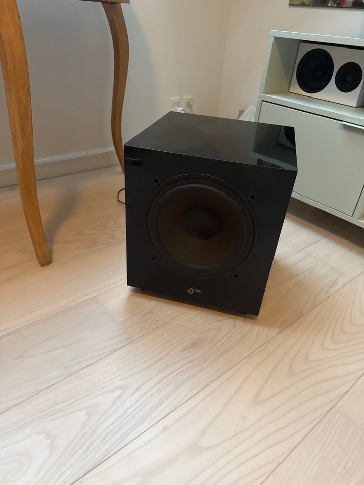 Subwoofer, Ace Bass, B5