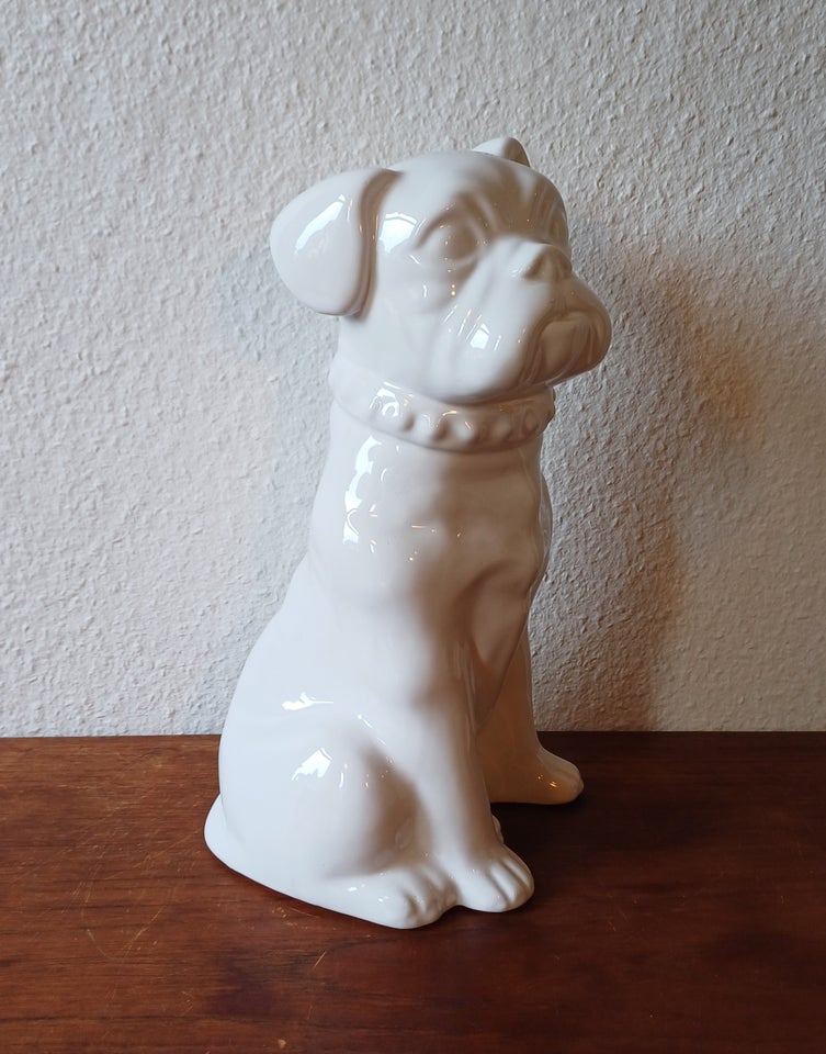 Mellem porcelænshund Bulldog