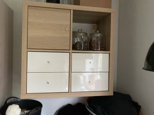 Hængeskab Ikea b: 77 d: 39 h: 77