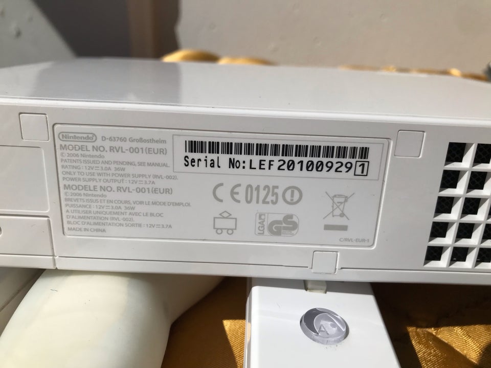 Nintendo Wii RVL-001 Perfekt