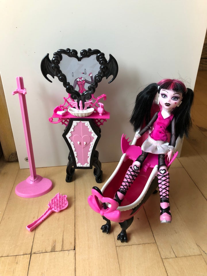 Andet, Monster High