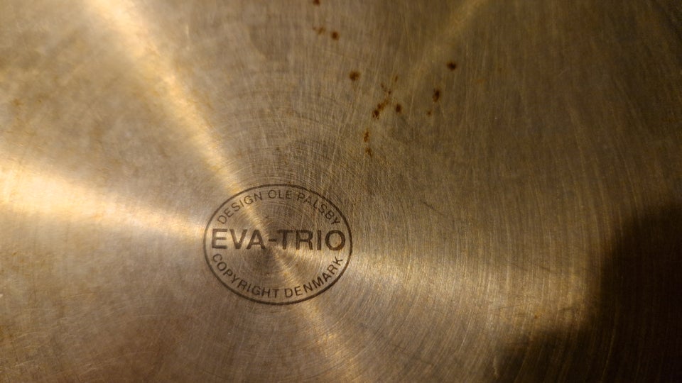 Suaterpande Eva Trio