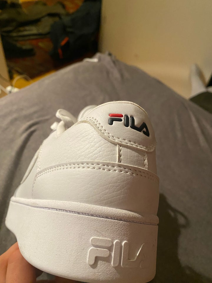 Sneakers, FILA, str. 44