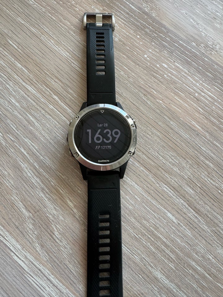 Smartwatch, Garmin