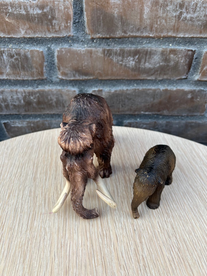 Legetøj, Schleich mammut med unge