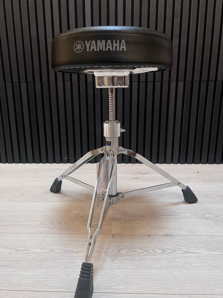 Andet, Yamaha DS-840 Drum Throne