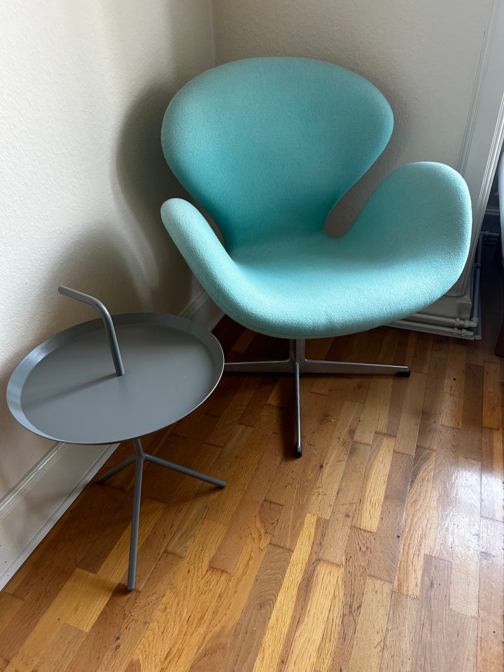 Arne Jacobsen, Svane , Stol