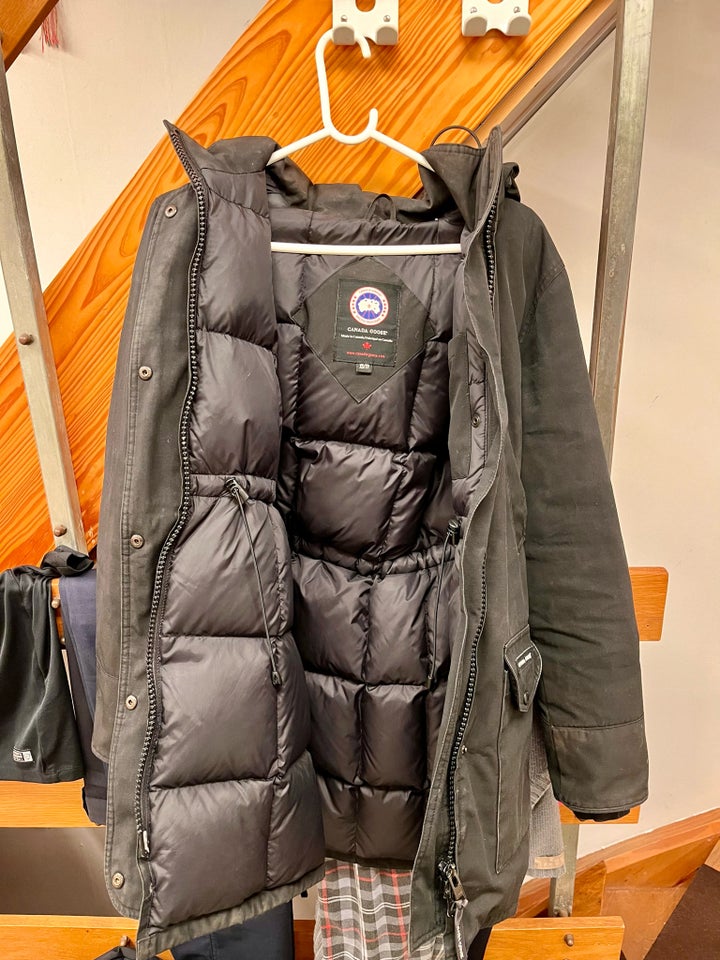 Vinterjakke, str. 34, Canada Goose