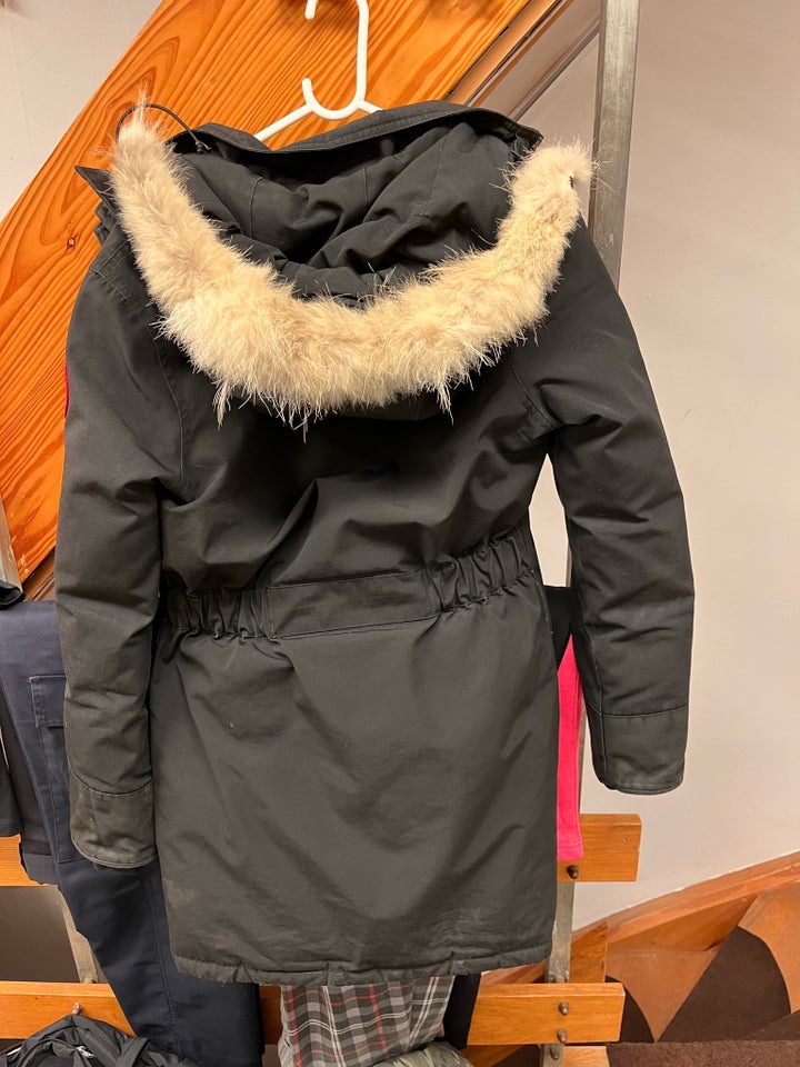 Vinterjakke, str. 34, Canada Goose