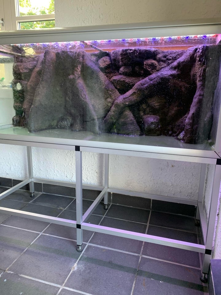 Akvarium 325 liter