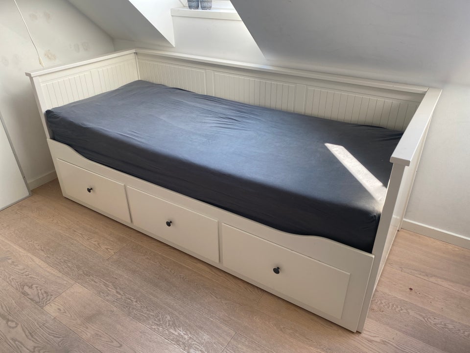 Sovesofa, Ikea Hemnes