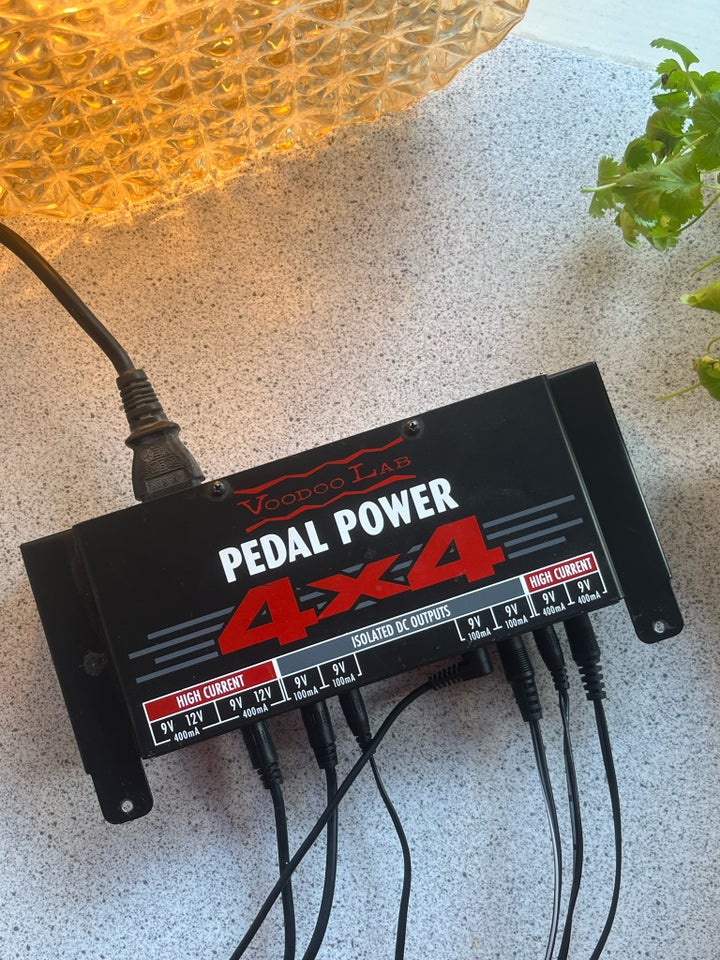 Voodoo Lab Pedal Power 4x4