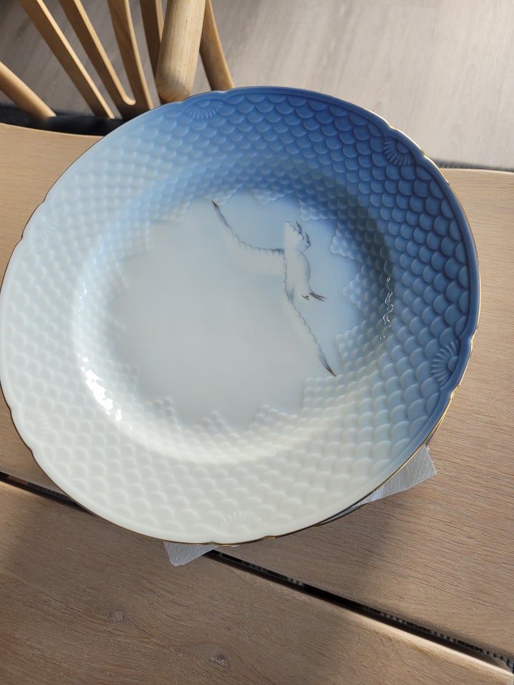 Porcelæn, Tallerkner, Mågestwl