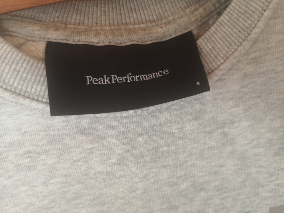 Sweatshirt, Peak performance