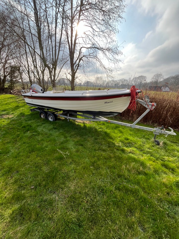 SEALINE 530 Styrepultbåd årg