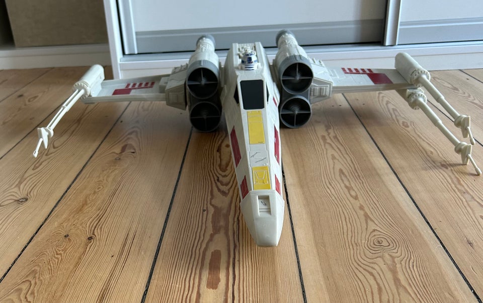 Fly, Star wars x-wing