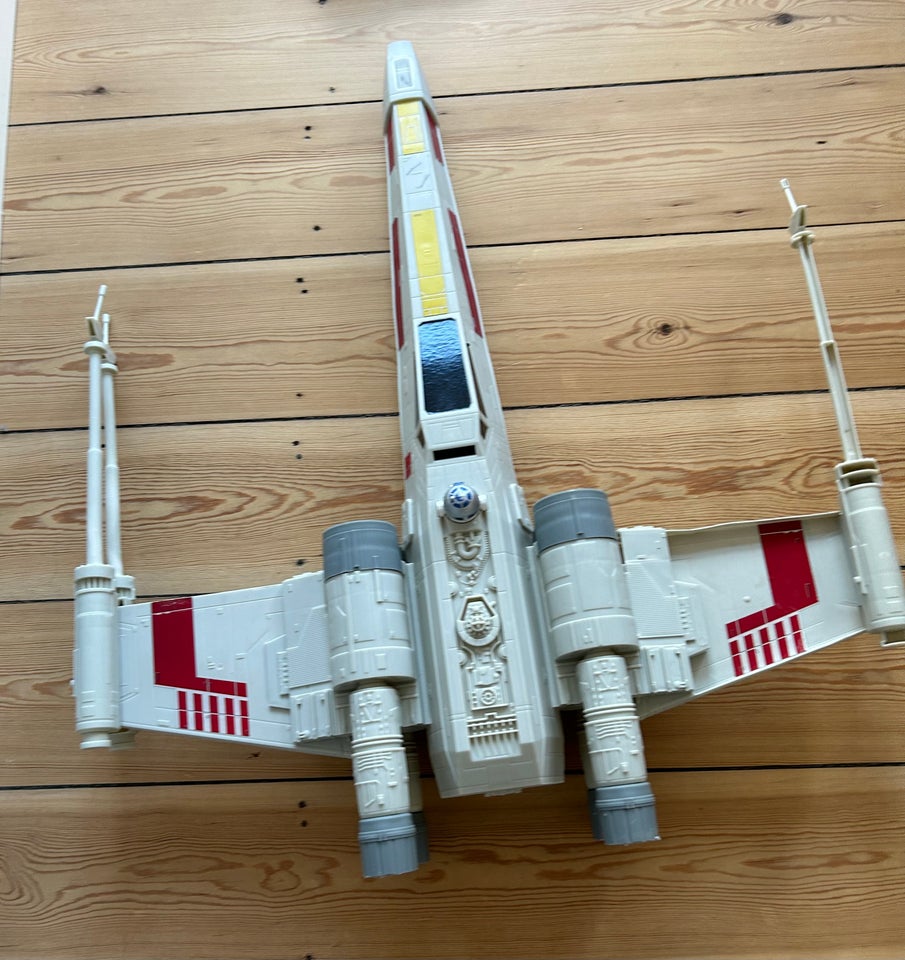 Fly, Star wars x-wing