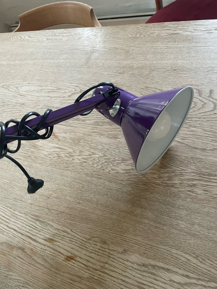 Arkitektlampe, Ukendt