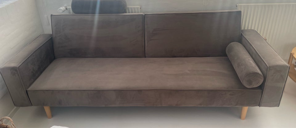 Sovesofa, b: 110 l: 200