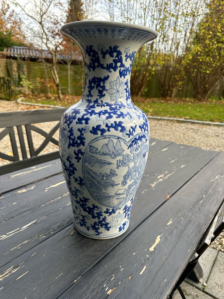 Vase