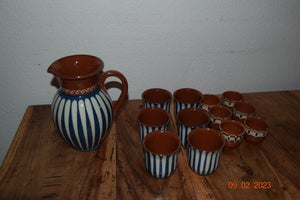 Keramik kande og 6 krus og 6 mindre