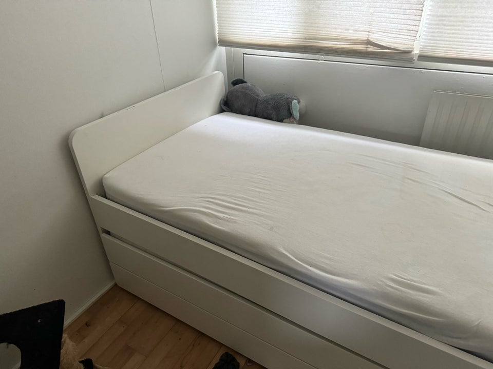 Enkeltseng, Ikea, b: 95 l: 205