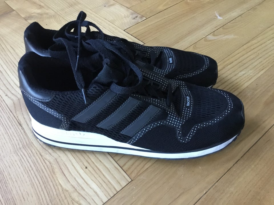 Sneakers, str. 42, Adidas