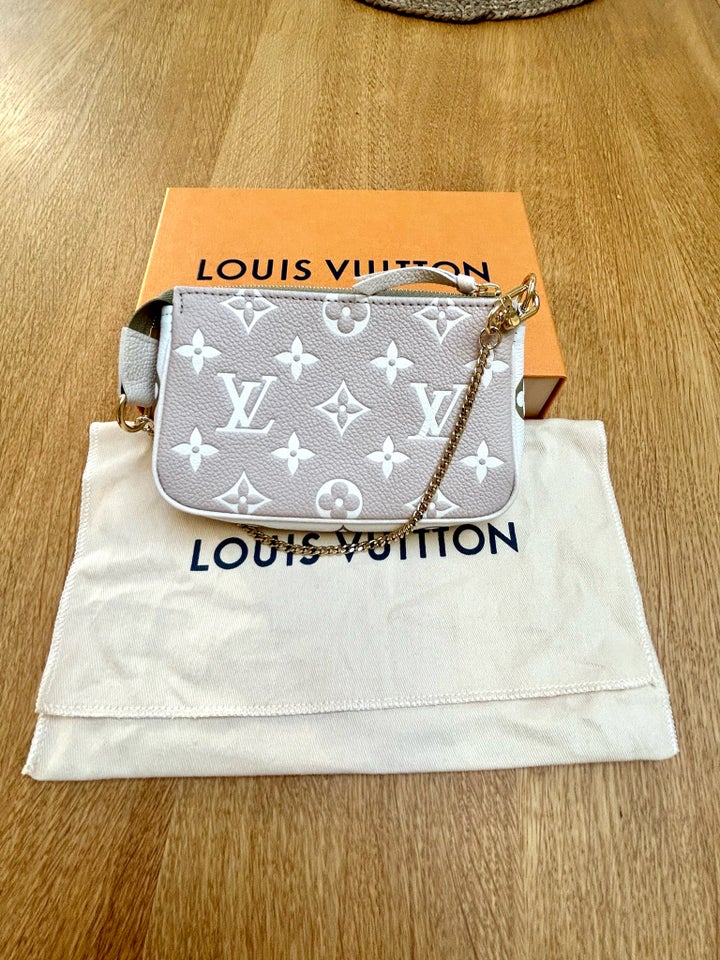 Clutch Louis Vuitton