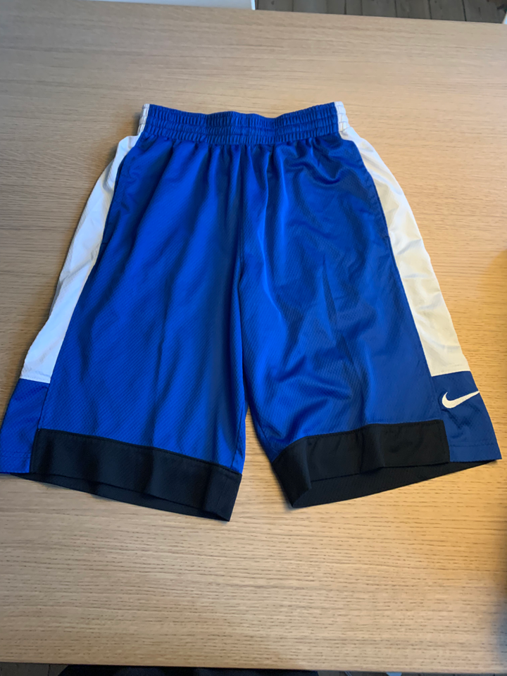 Shorts, Nike