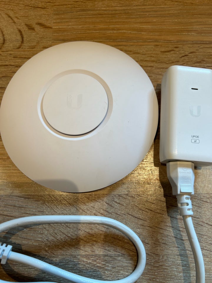 Access point, wireless, Ubiquiti