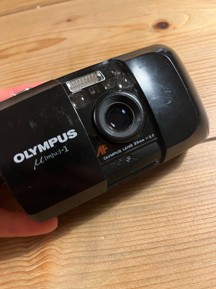 Olympus, Olympus Mju I, God