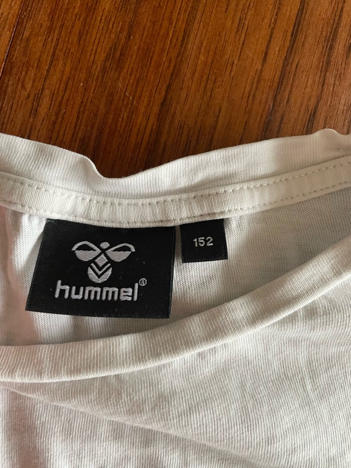 T-shirt, Kortærmet, Hummel