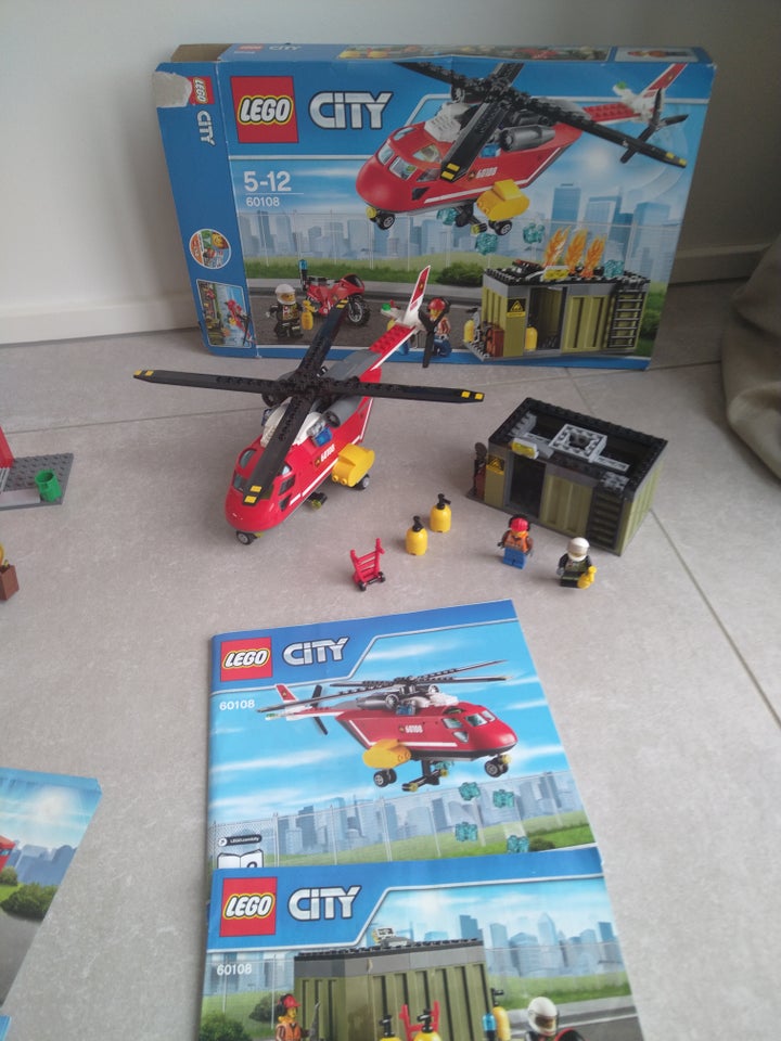 Lego City 60004  60108 City