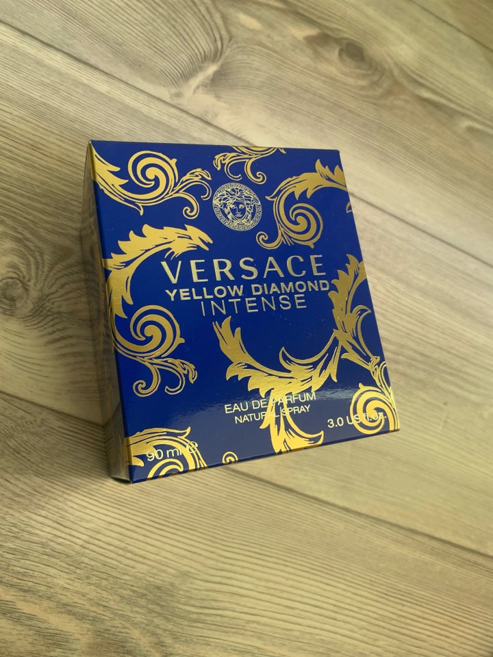 Eau de parfum, Versace diamond