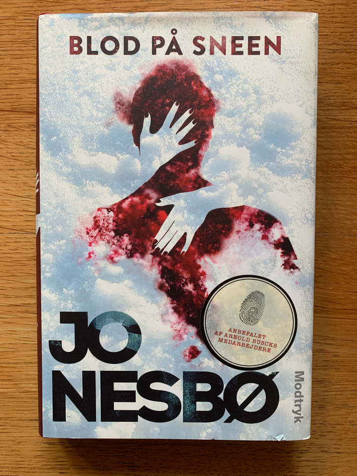 Blod på sneen, Jo Nesbø, genre: