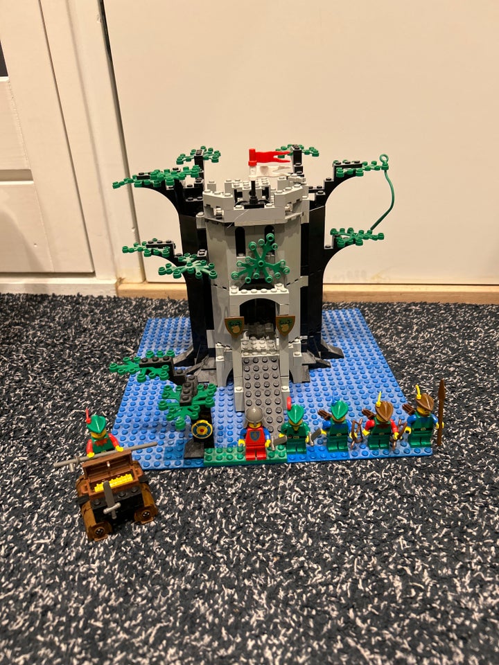 Lego Castle, 6077