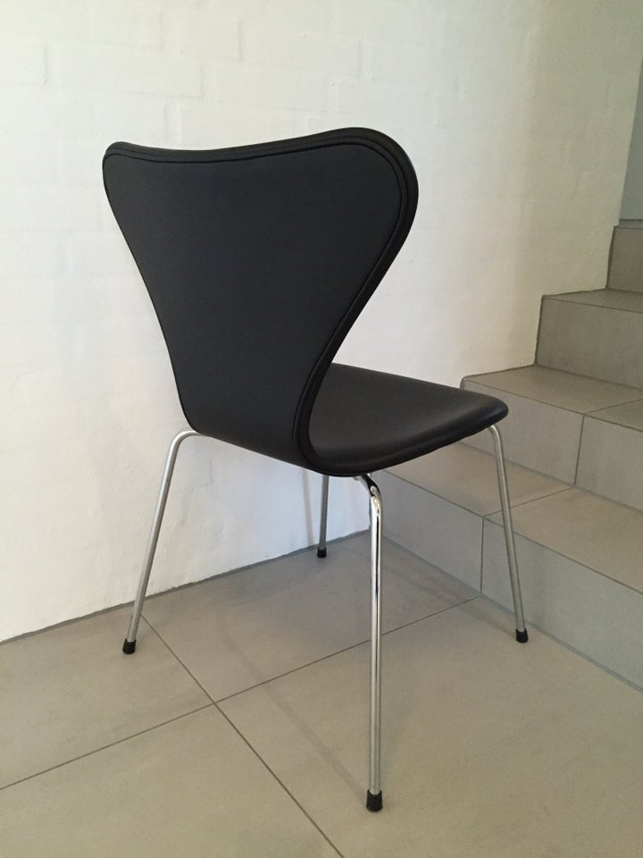 Arne Jacobsen, stol