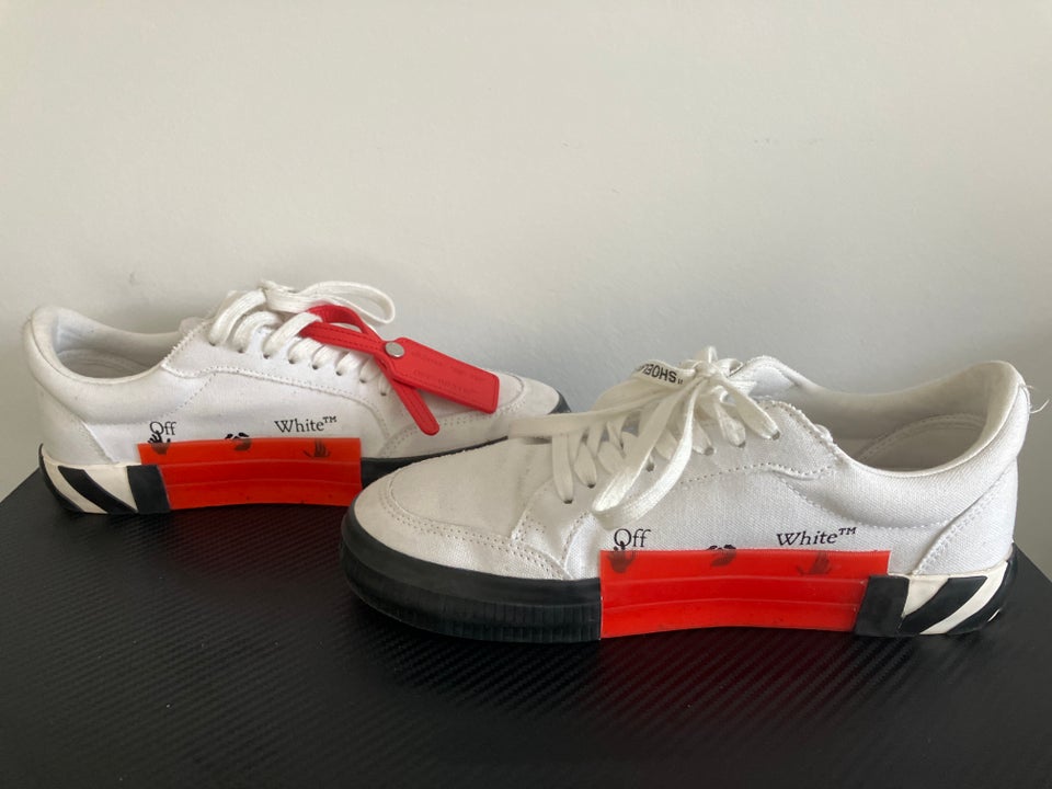 Sneakers, Off White, str. 41