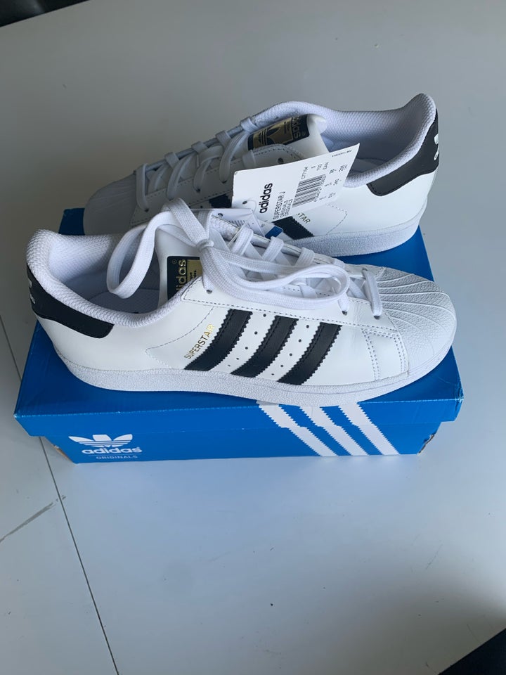 Sneakers, str. 38, Adidas